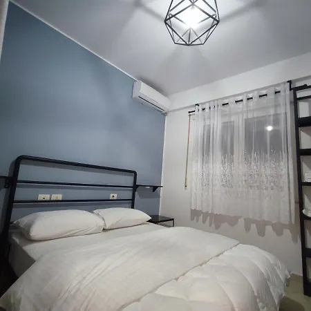 New Bazaar-apartment 2 * Tirana